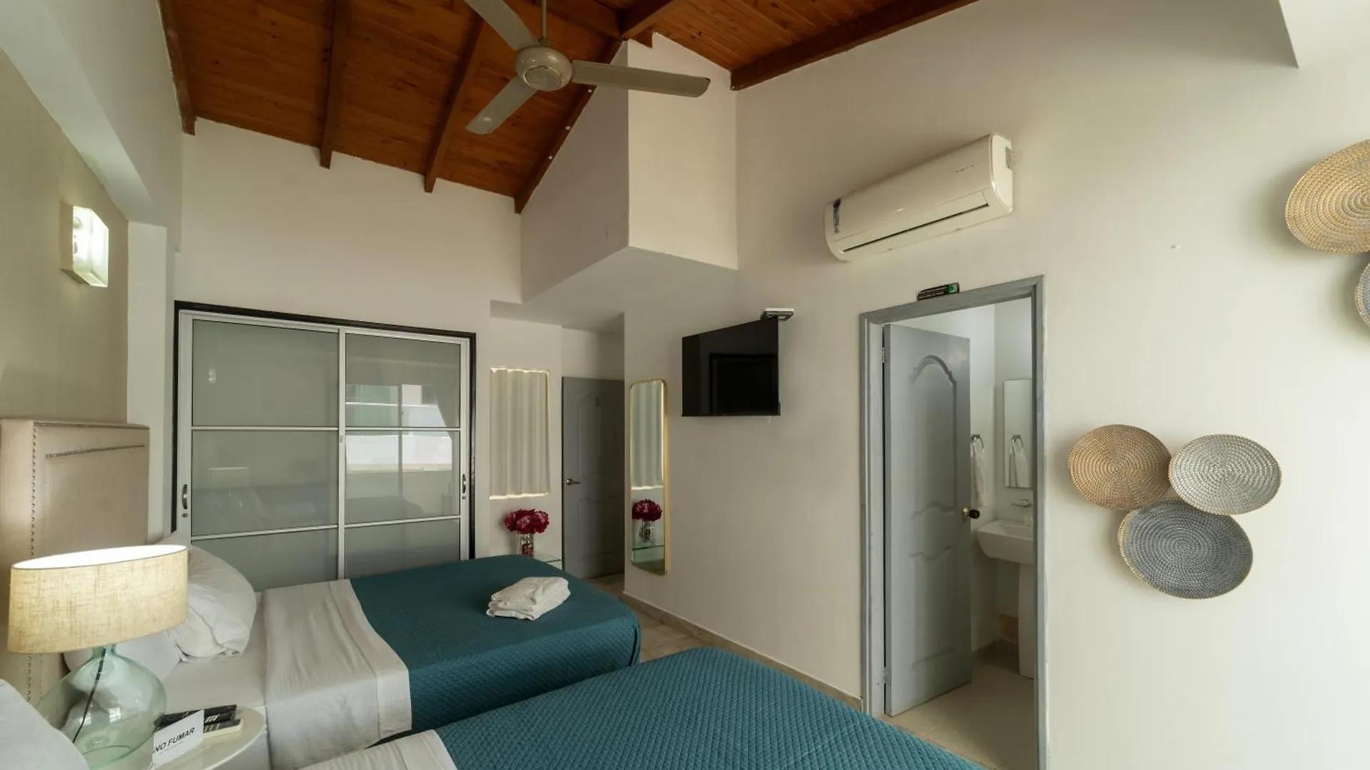 Hotel Boutique Casa Mar Cartagena 4*,  Colombia